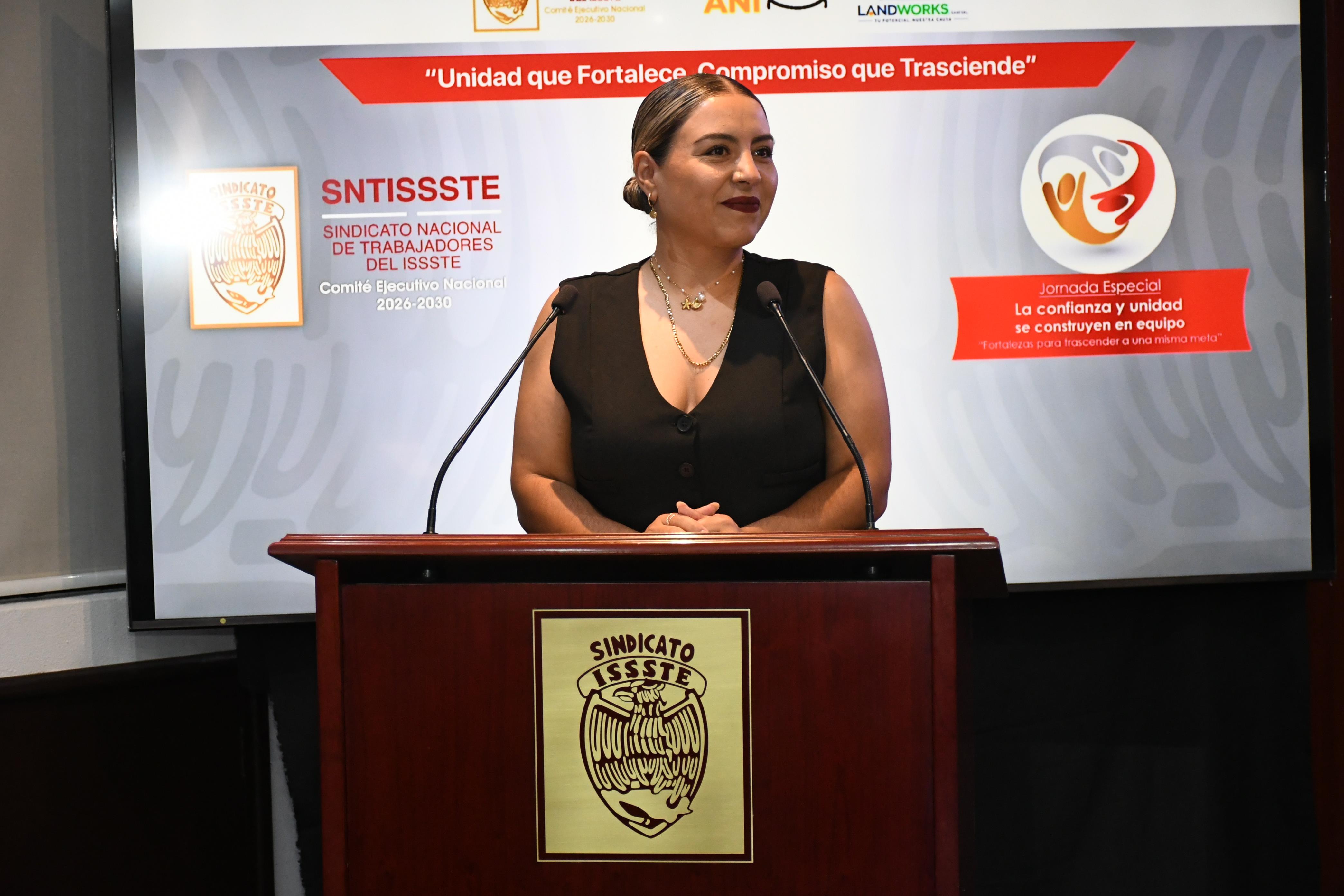 Inicio de actividades de capacitación con la Jornada Especial “La Confianza y Unidad se Construye en Equipo”